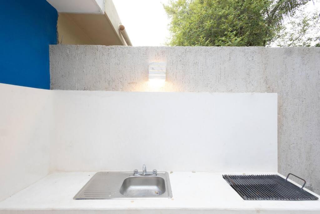 Villa La Sultana: Amazing New House With Pool And Bikes Included. Valladolid  Exterior foto